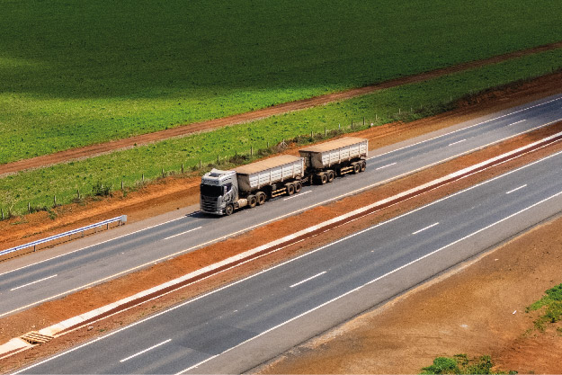 Amanhã, faremos a entrega de 100 km de pista nova